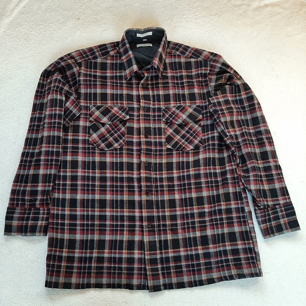 Van Heuesen Winterweights Plaid Button Down Shirt Size L